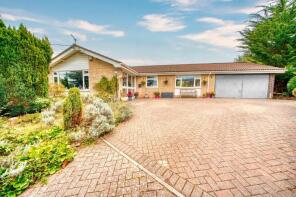 25 Claremont, Wrington Lane, Bristol BS49 5BQ