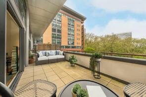 45, 40 Lexington Apartments, City Road, London EC1Y 2AN