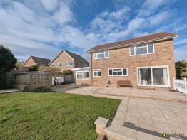 42, Solent View Road, Seaview PO34 5HX