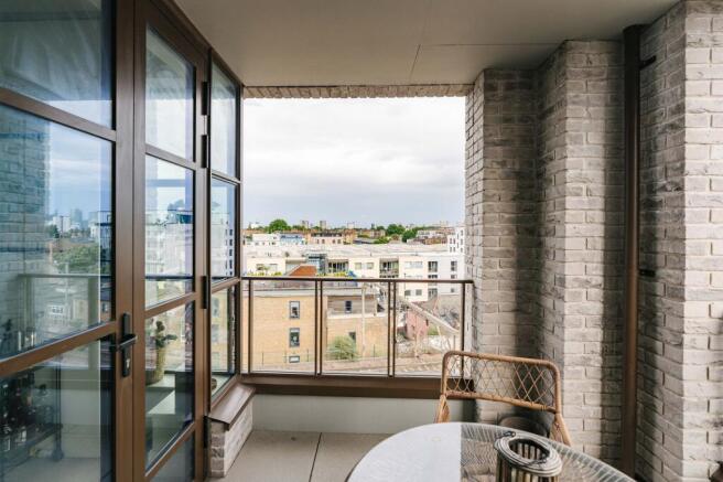 Empress Apartments E2