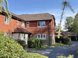 26, Hatchlands, Haywards Heath RH17 5LS