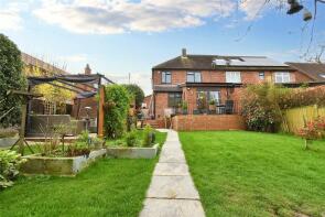 Corbiere, Ashmore Green Road, Ashmore Green, Thatcham RG18 9ER