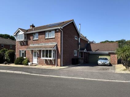 Gover Close, Ridge, Wareham
