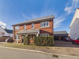 7, Siskin Way, Hardwicke, Gloucester GL2 4DR