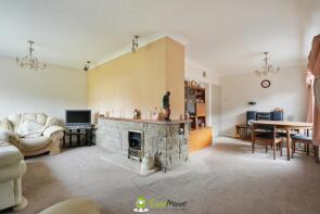 The Cedars, St Andrews Avenue, Yaddlethorpe, Bottesford DN17 2RQ