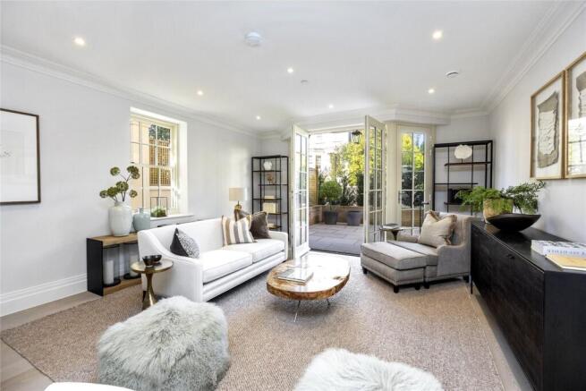 Show Apartment