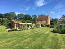 Myrtle Cottage, School Hill, Cucklington, Wincanton BA9 9QH