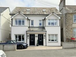 11, Penhallow Road, Newquay TR7 3BZ