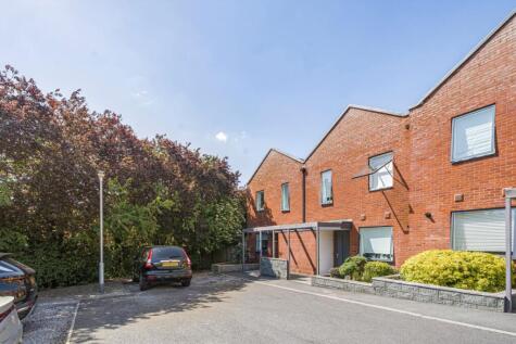 Reservoir Way, Willesden