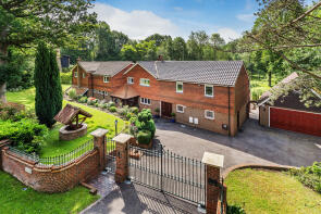 Hafod, Eden Vale, East Grinstead RH19 2LT