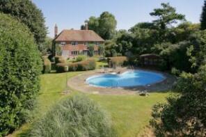 Upper Park Farm, Aldington Road, Hythe CT21 4PH