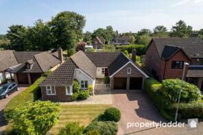 24, Broadmead Green, Thorpe End NR13 5DE