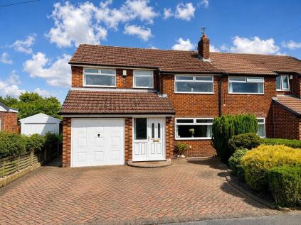 St. Johns Close, Romiley