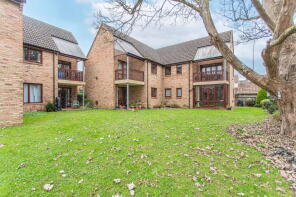 38, Bramley Close, Wotton-under-edge GL12 8SF