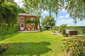 2, Stone Cottages, Brookes Corner, Bury St. Edmunds IP29 5RH