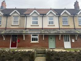 2, Mill Cottages, Clapton Road, West Crewkerne, Crewkerne TA18 8PU
