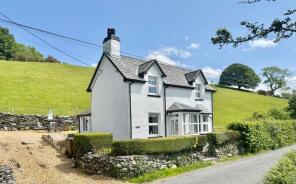 Frondeg, Cilcennus To Capel Garmon Road, Capel Garmon, Llanrwst LL26 0RF