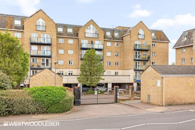 ClarenceLodge_20.jpg