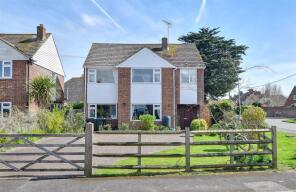 28, Coombelands, Wittersham TN30 7NU