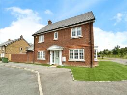 9, Quilters Yard, Gillingham ME8 8FE