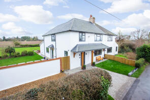 2, Newlands Cottages, Withersdane Lane, Canterbury CT4 8HU