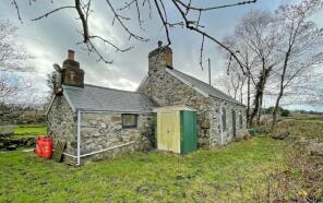 Brithdir Ganol, Ffordd Pont Lloc, Caernarfon LL54 6RY
