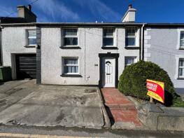 Arwel, A486 Cross Inn Village, Llandysul SA44 6NL