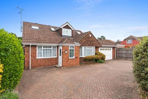 Fennels Farm Road, Flackwell Heath, HP10