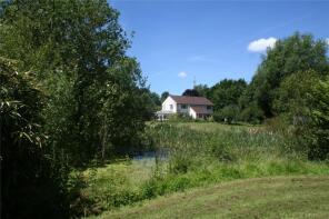 Riversmeet, Warminster Road, Salisbury SP3 4LT