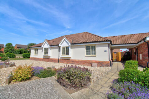 Burns Drive, Stowmarket, IP14