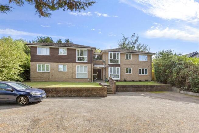 Normans Court, Micklefield Rd-13.jpg