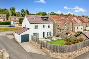 98, Bath Road, Bristol BS30 6EF