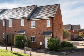 1, Hurst Path, Leighton Buzzard LU7 9FS