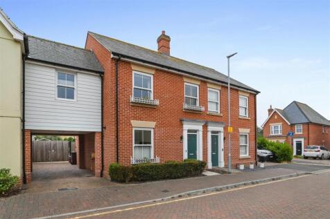 Cambridge Drive, Lawford, Manningtree