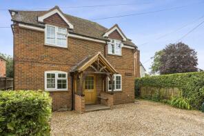Heatherside, Old Vyne Lane, West Heath, Tadley RG26 5LF