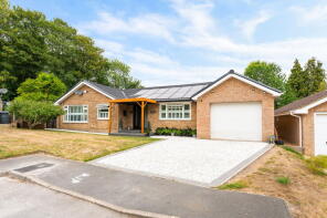 3, Green Lane Close, Salisbury SP4 6DQ
