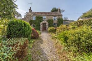 Wood Edge, Cow Brow, Carnforth LA6 1PJ