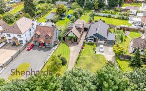 Chalcot, Old House Lane, Roydon, Harlow CM19 5DH