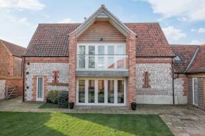 18 Chalk Barn, Burnham Road, Hunstanton PE36 5LB