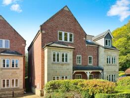 15, Redbrow Hollow, Compstall, Stockport SK6 5GF