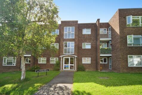 Malcolm Way, London, E11