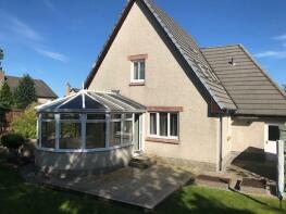 9, Meadowlands Park, Westhill AB32 6EL