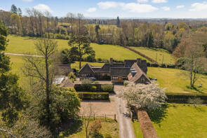 Garden House, Stonelands, Selsfield Road, East Grinstead RH19 4QY