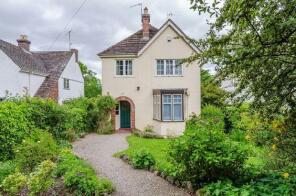 16, Alexandra Road, Malvern WR14 1HQ