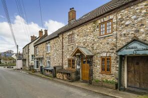 Greystones, Honiton Road, Churchinford, Taunton TA3 7RF