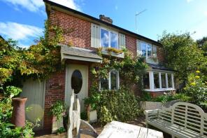Pretty Well Cottage, Pin Mill Road, Ipswich IP9 1JN