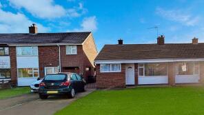 1, St Hughs Close, Cherry Willingham, Lincoln LN3 4NB