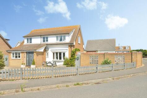 Lade Fort Crescent, Lydd on Sea, Romney Marsh, Kent, TN29