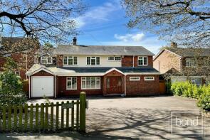 Little Gatton, East Hanningfield Road, Sandon, Chelmsford CM2 7TQ