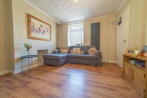 9, Danylan, Aberkenfig, Bridgend CF32 9AB